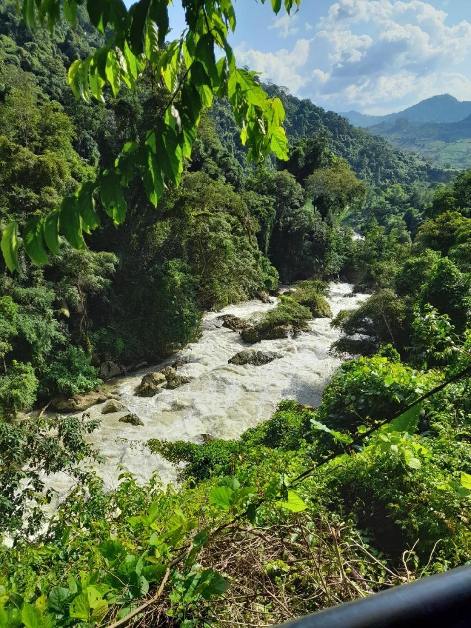 Hotel Khach San Vuon Quoc Gia Ba Be Bac Kan Zewnętrze zdjęcie